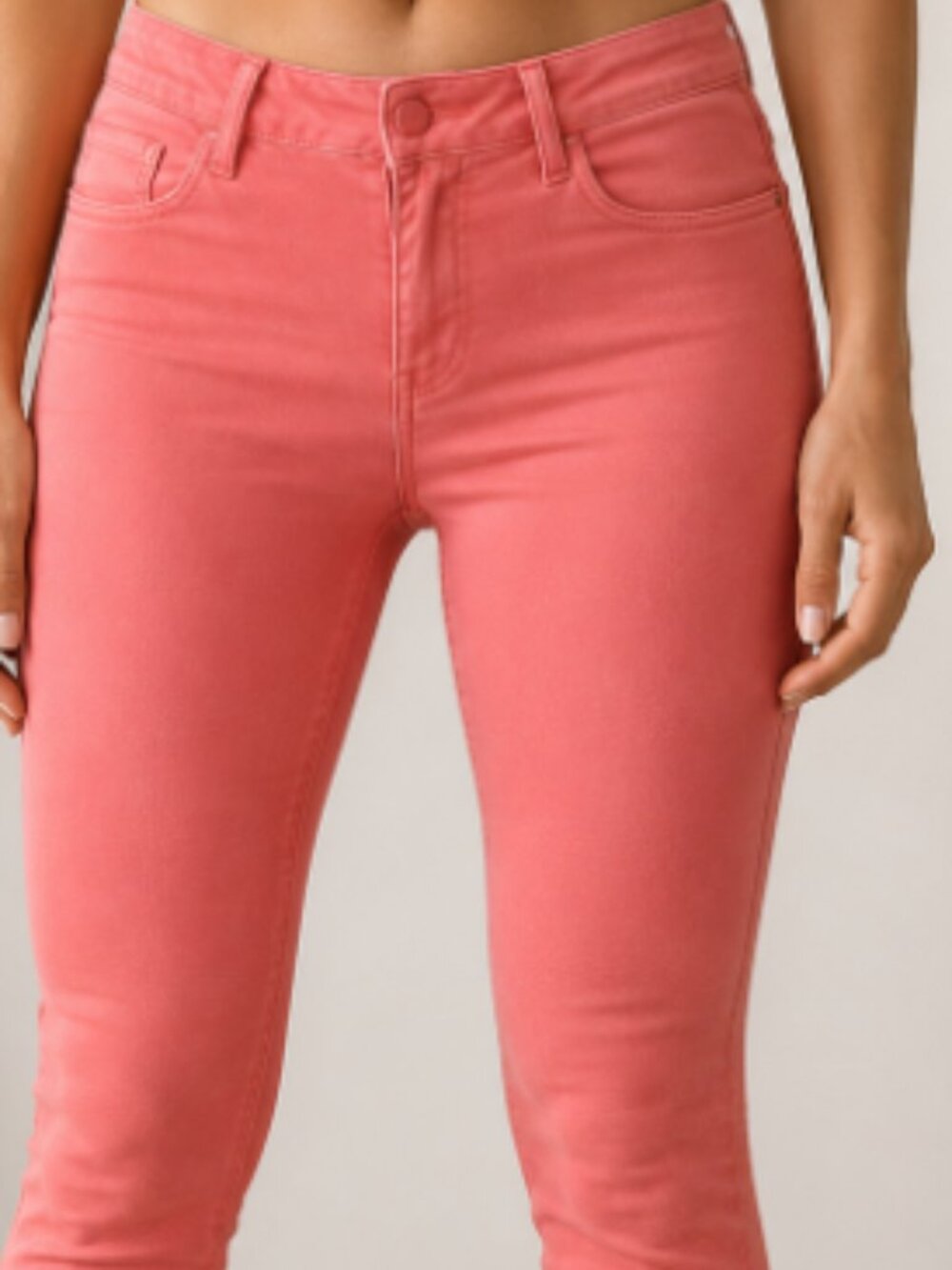 SPANX Coral Skinny Pants – Size Medium (M) – 25” Inseam
